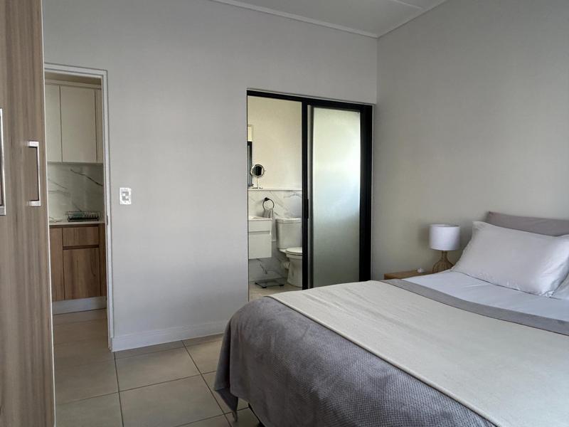 1 Bedroom Property for Sale in Sandown Western Cape